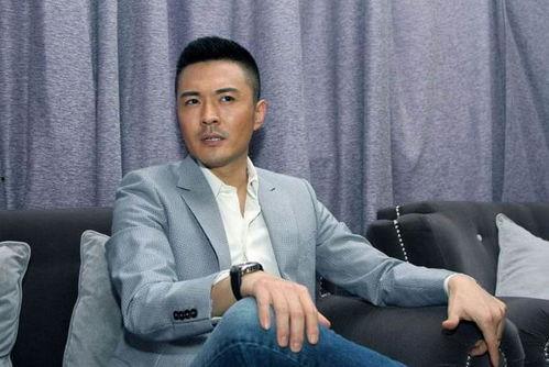 余非凡个人资料,才华横溢的年轻演员，演艺事业璀璨星光